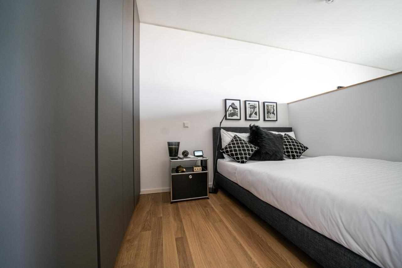 Luxury Apartments Duesseldorf Exterior photo