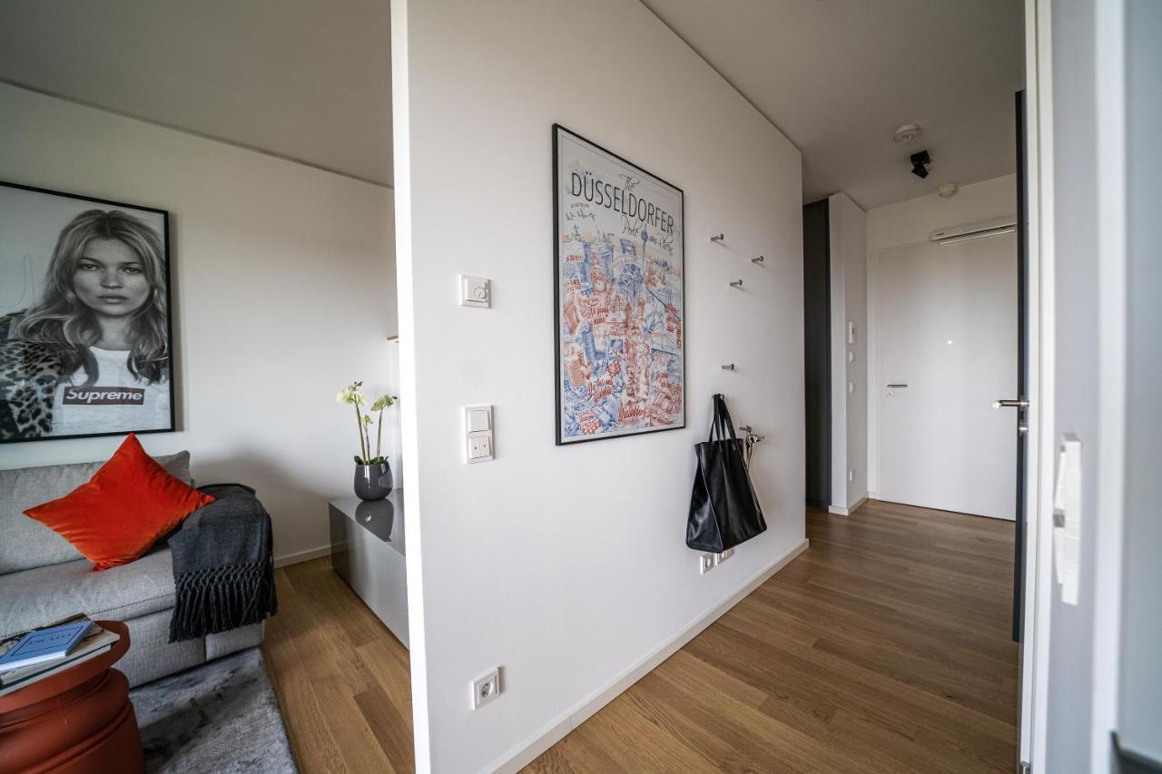 Luxury Apartments Duesseldorf Exterior photo